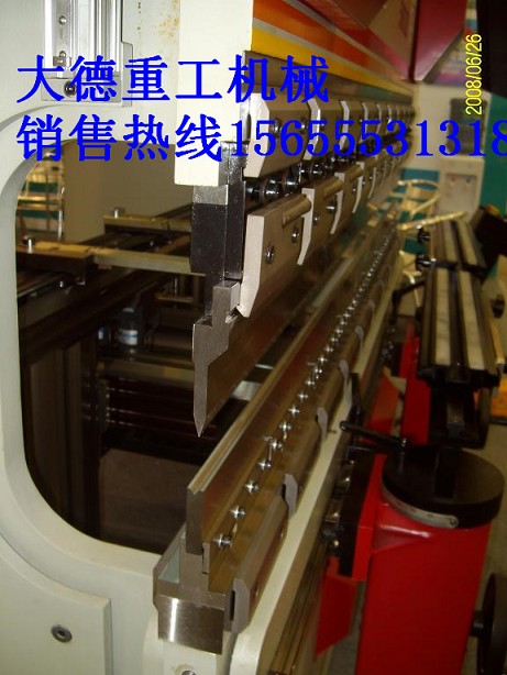 優(yōu)質(zhì)折彎機模具、折彎機非模具成品圖