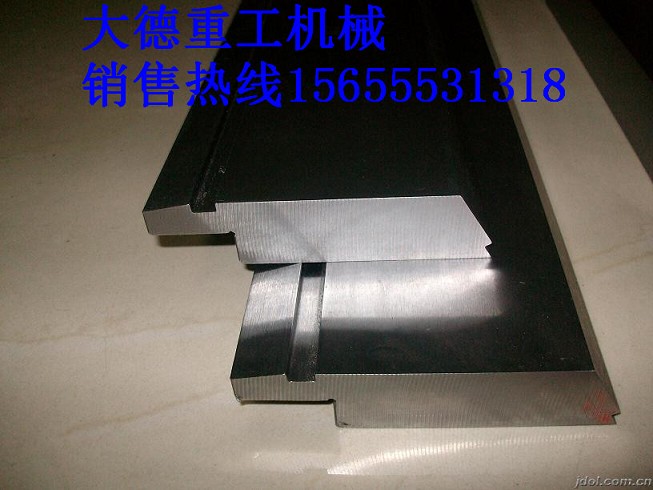 門(mén)框成型模具、液壓數(shù)控折彎?rùn)C(jī)模具廠家